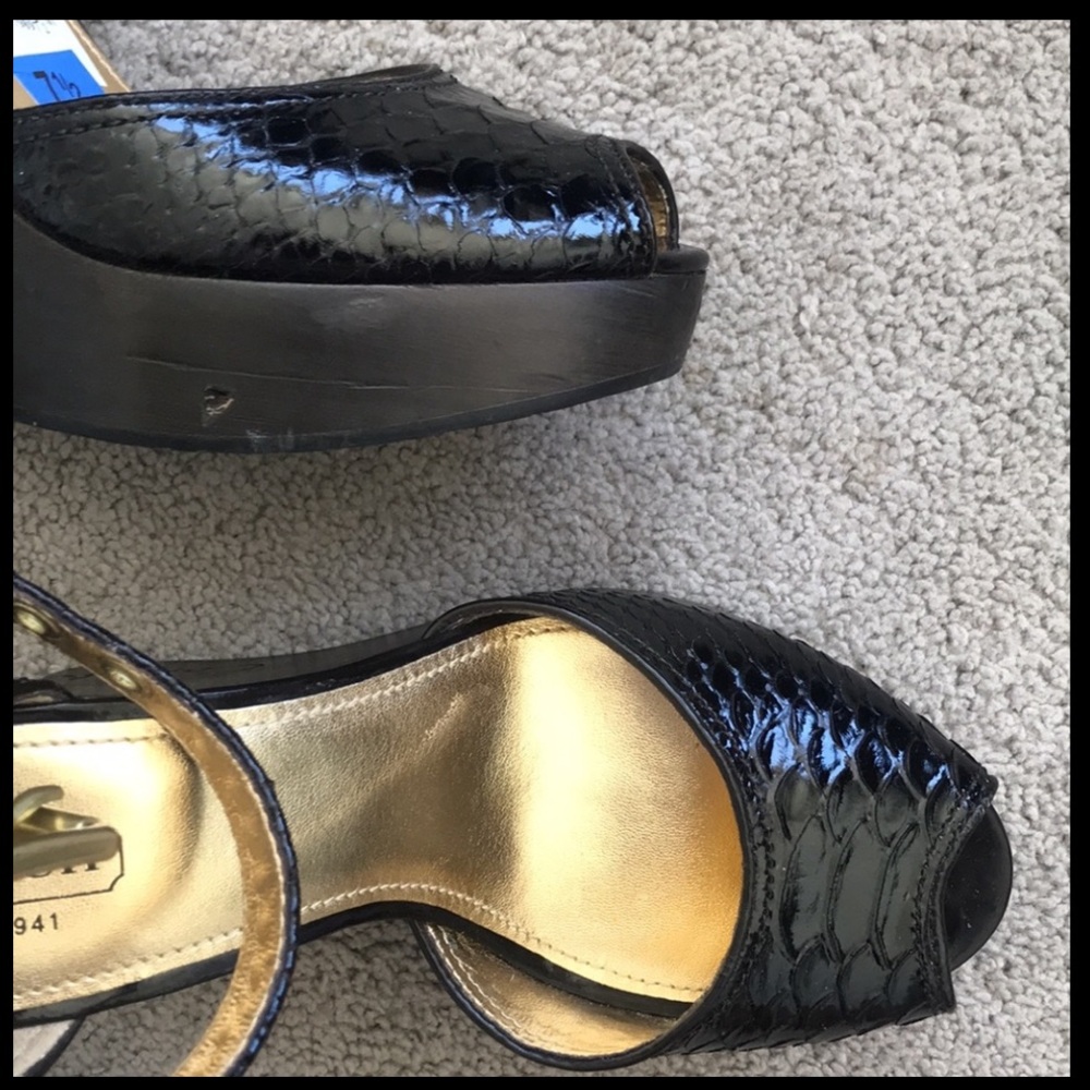 COACH WEDGE HEELS
